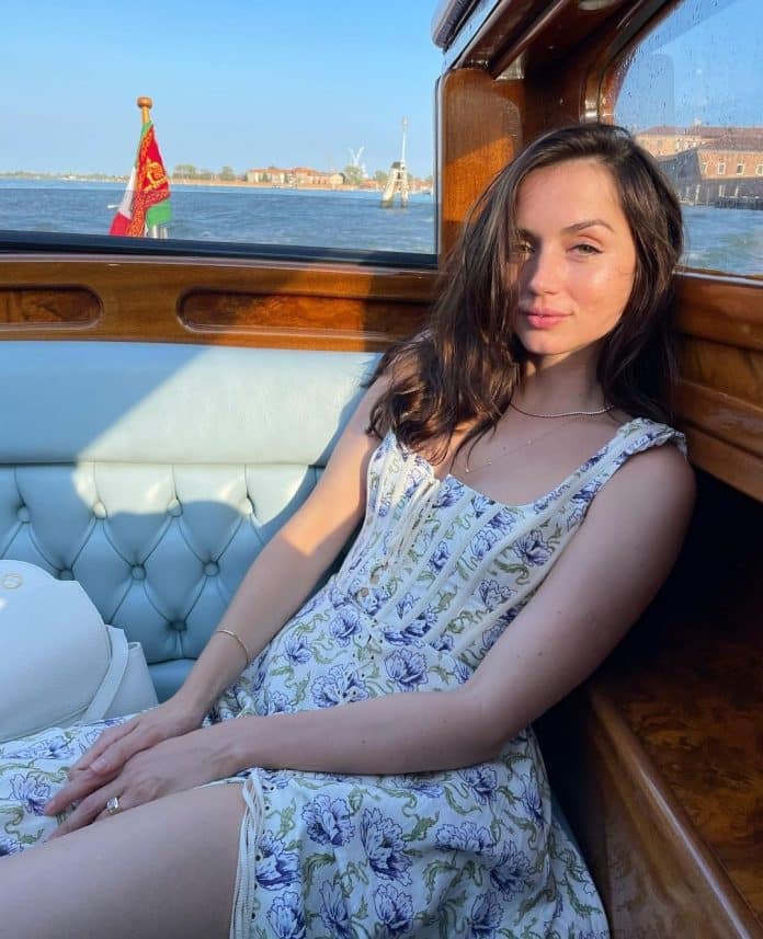 Ana de Armas llega a Venecia deslumbrante y con nueva pareja | Cuba ...