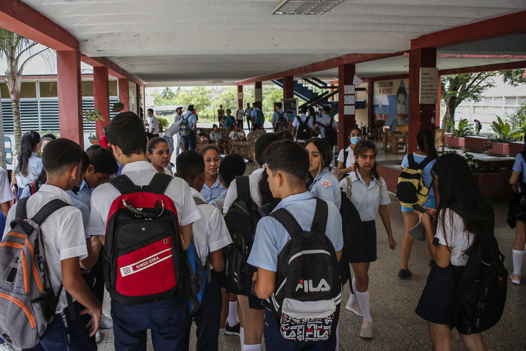 droga en las escuelas en Cuba