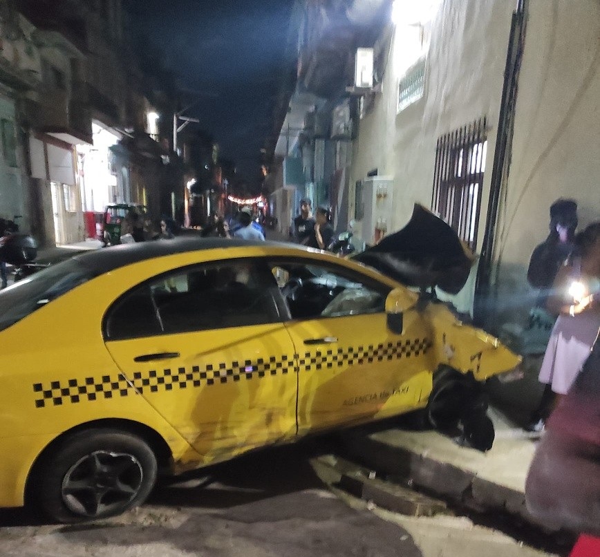 Reportan dos accidentes de tránsito en Centro Habana con al menos dos fallecidos