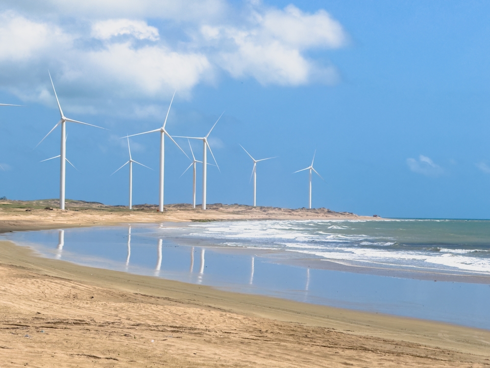 Cuba planea terminar en 2026 su mayor parque de energía eólica