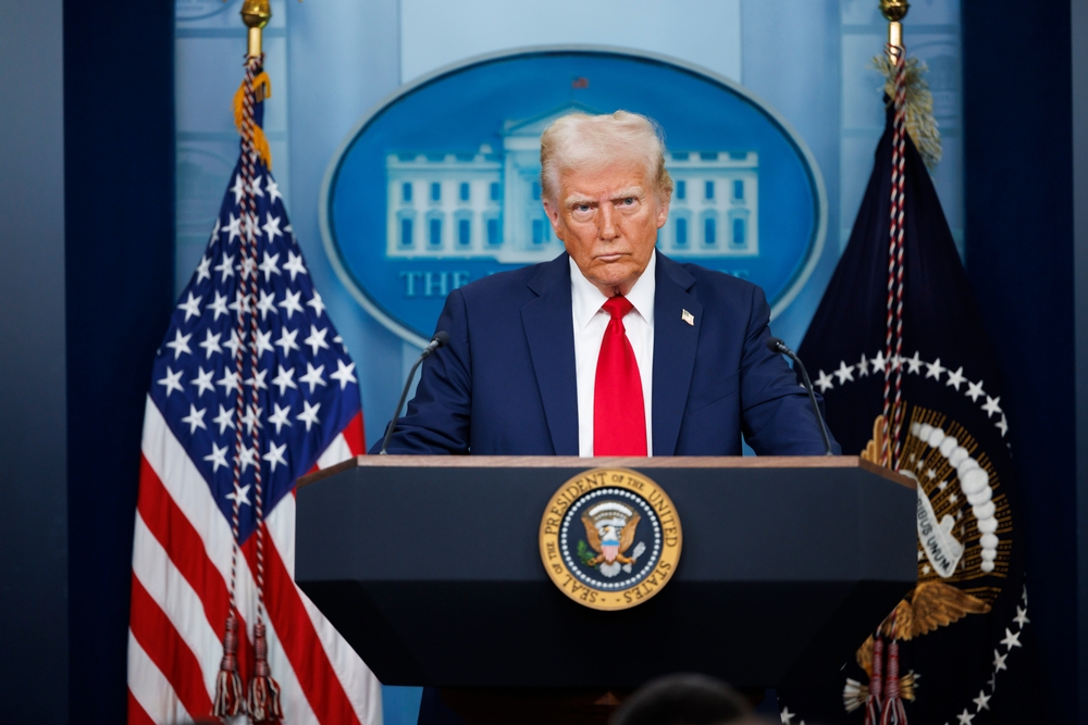 Trump amenaza con “tomar Cuba casi inmediatamente”