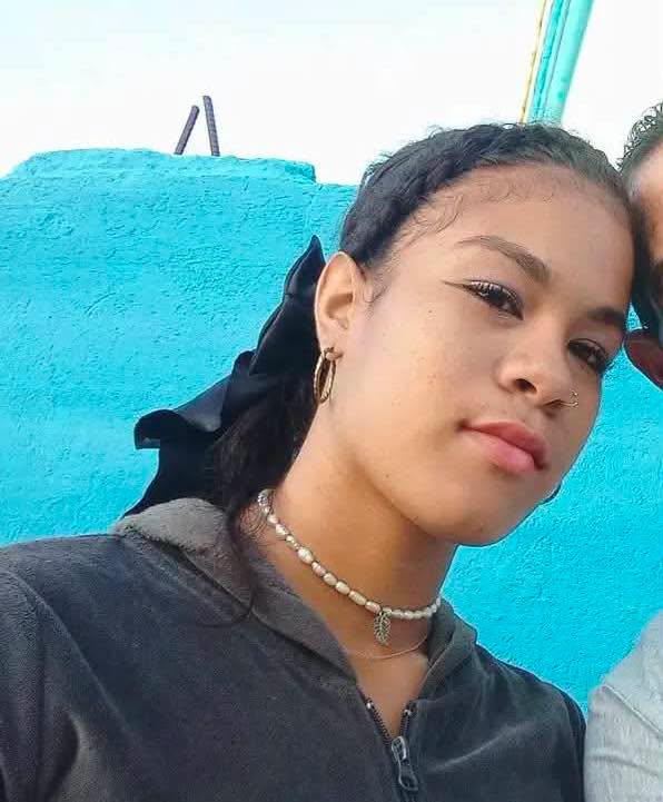 Familia busca desesperadamente a adolescente cuban